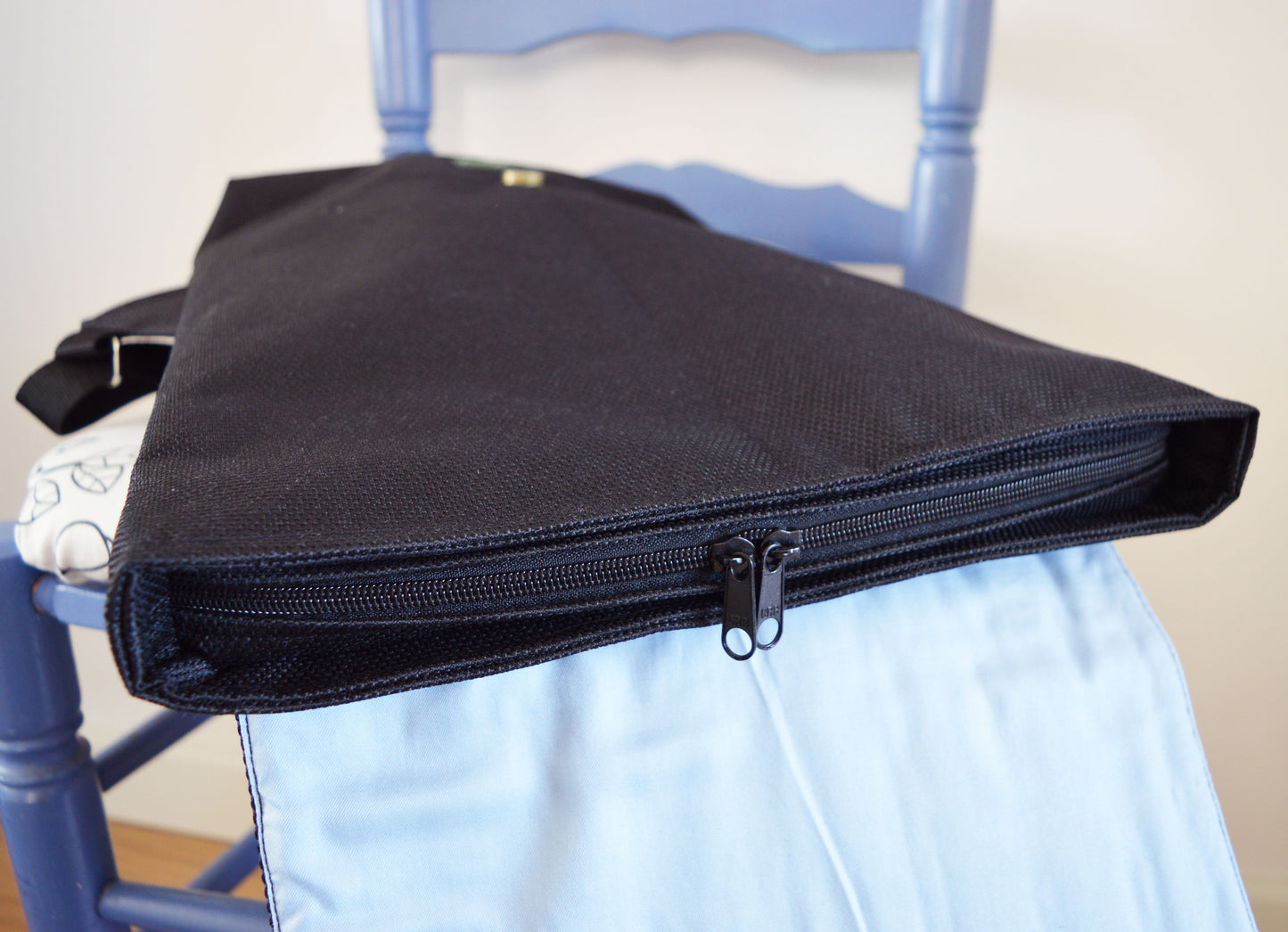 Backpack unisex waterproof water resistant cordura black hipster backpack rucksack cycling bag everyday large backpack Zurichtoren geometric