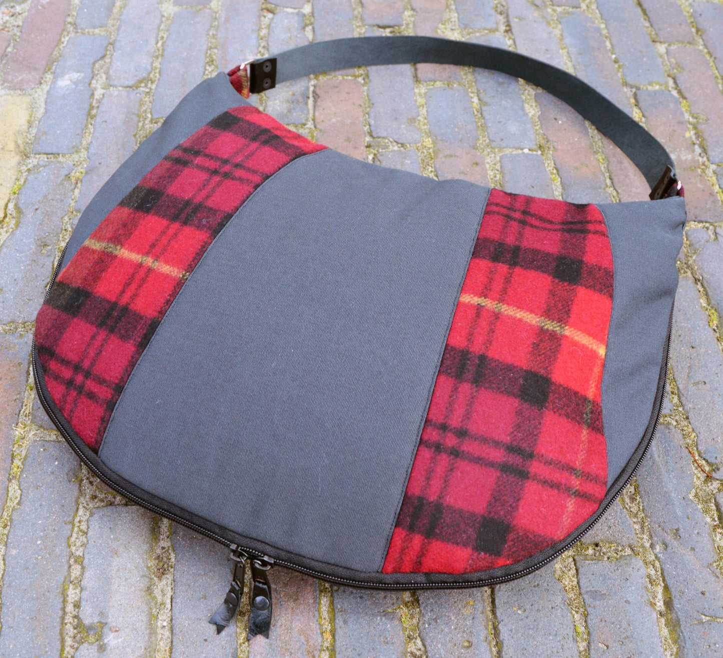 Plaid purse simple expandable large purse handbag shoulder bag canvas bag country cottage chic western style everyday purse tartan red