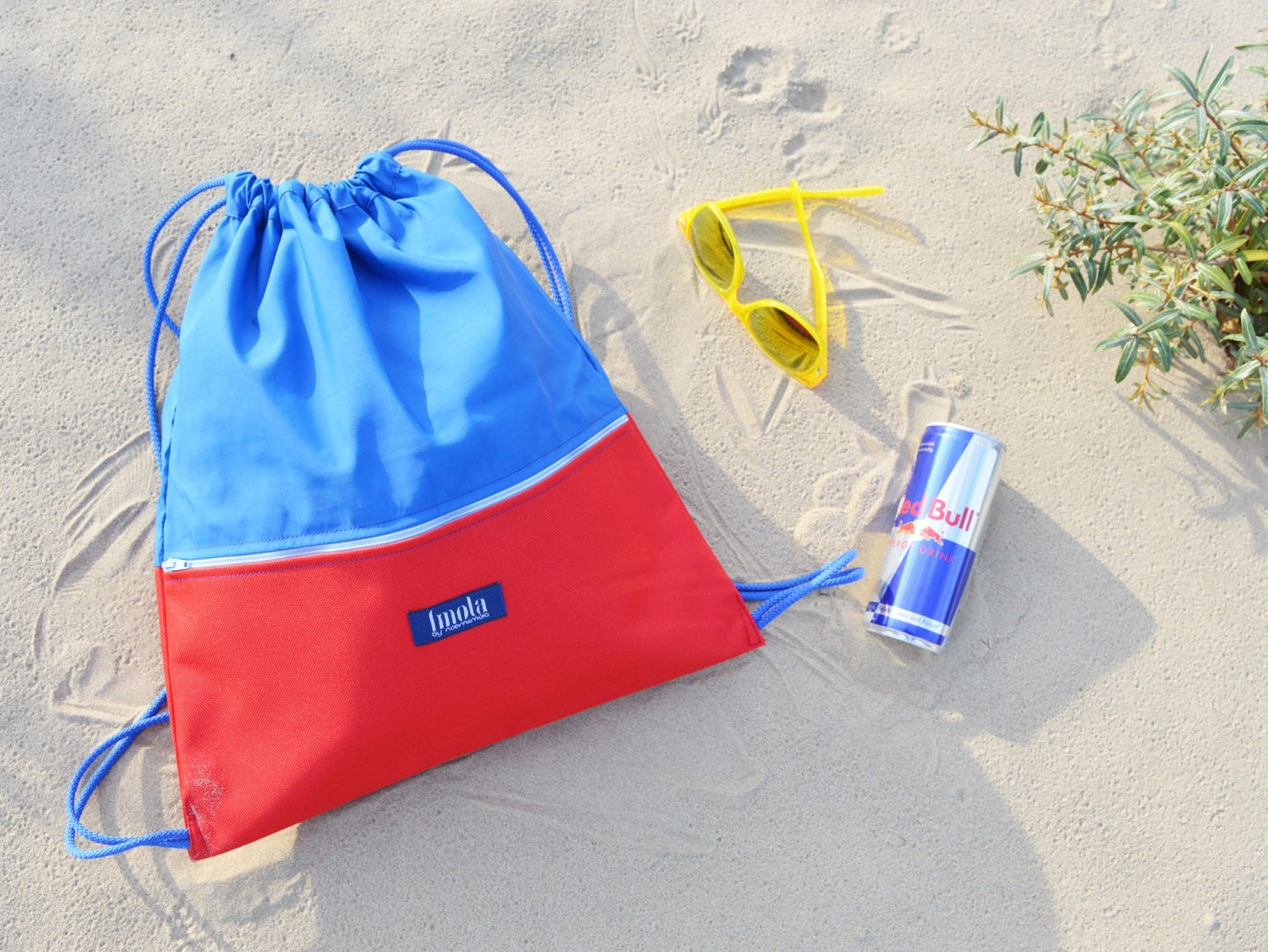 Summer gym bag backpack beach festival bag water resistant waterproof color block blue red hipster colorful minimal backpack hot spicy red