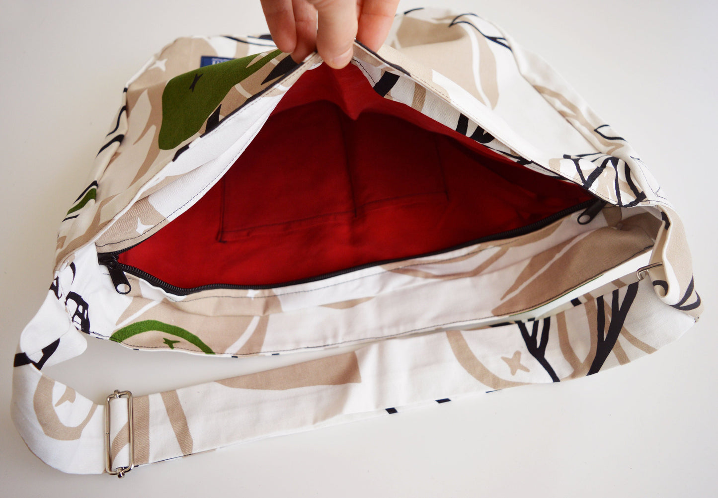 White beige bike crossbody bag bike messenger bag with moss green olive green berry pattern 1.1 BASIC COLLECTION