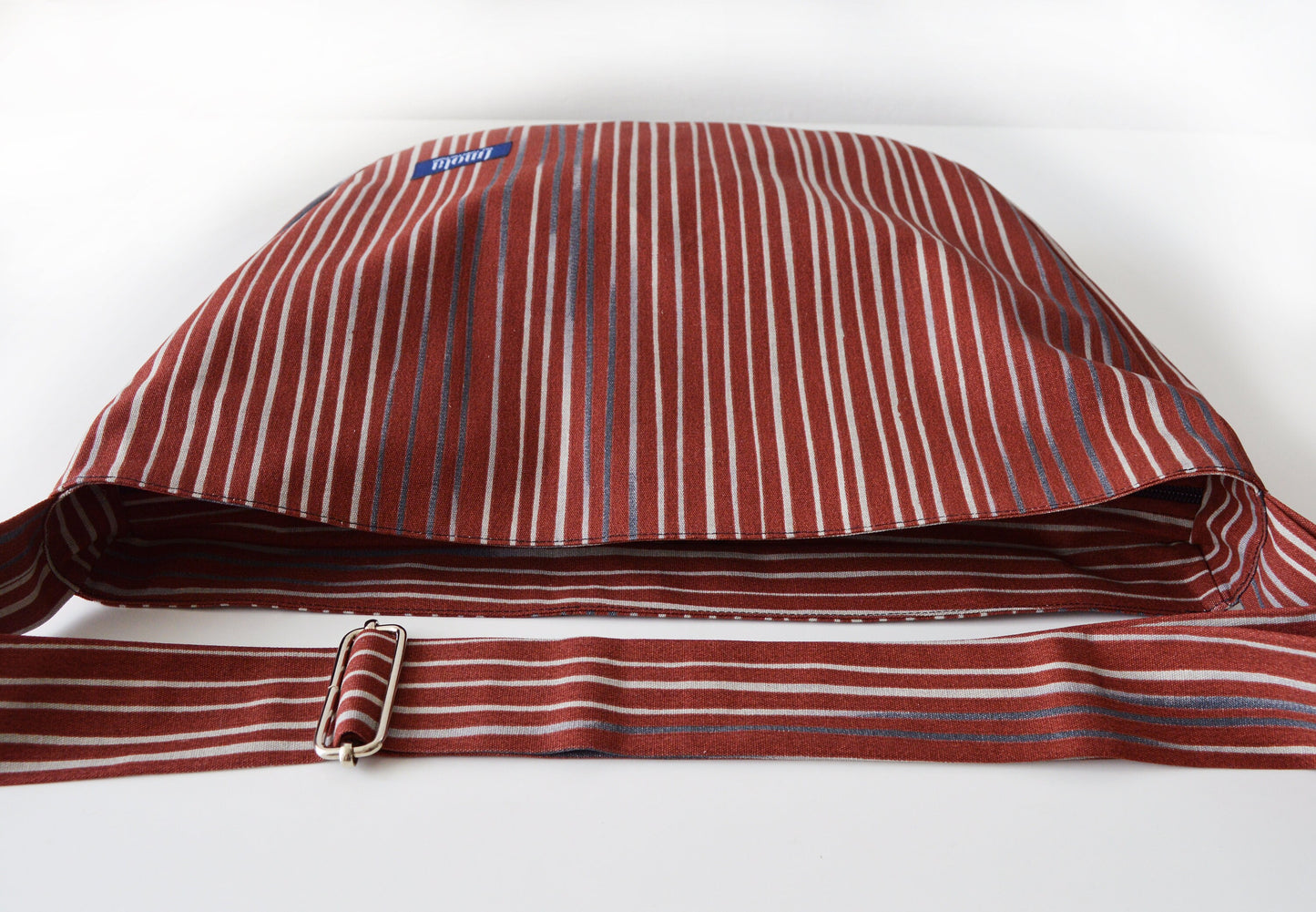 Bike crossbody bag bike messenger bag striped brick red brown cycling bag cottage chic shabby minimalist simple casual 1.1 BASIC COLLECTION