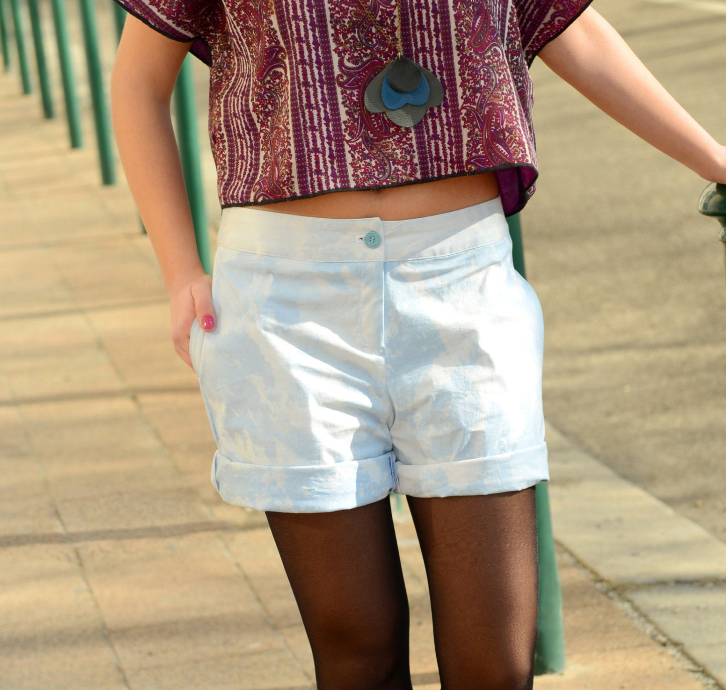 Marble bermuda short bleached blue white SALE!