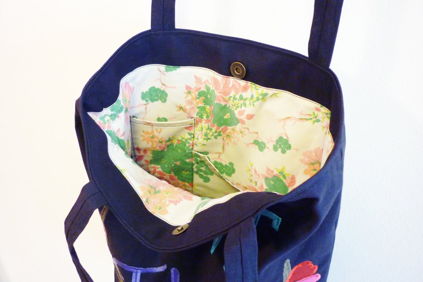 SALE Thanksgiving canvas tote shopper bag dark gray give thanks thankful applique flower wreath